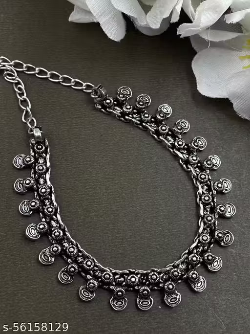 Stylish Brass Oxidised Graceful Necklace Jewellery Set