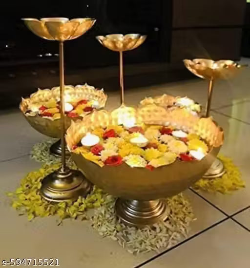 Taj Bowl Hammered Urli Candle Stand with Floating Diya.
