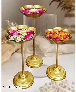 Taj Stand Set of 3.