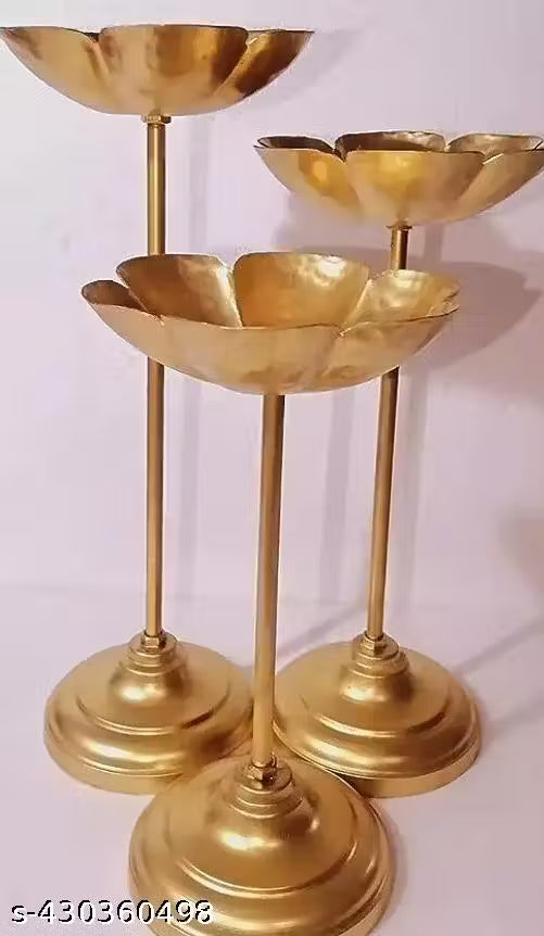 Taj Stand Set of 3.