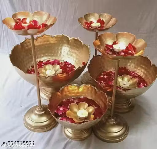 Taj Bowl Hammered Urli Candle Stand with Floating Diya.